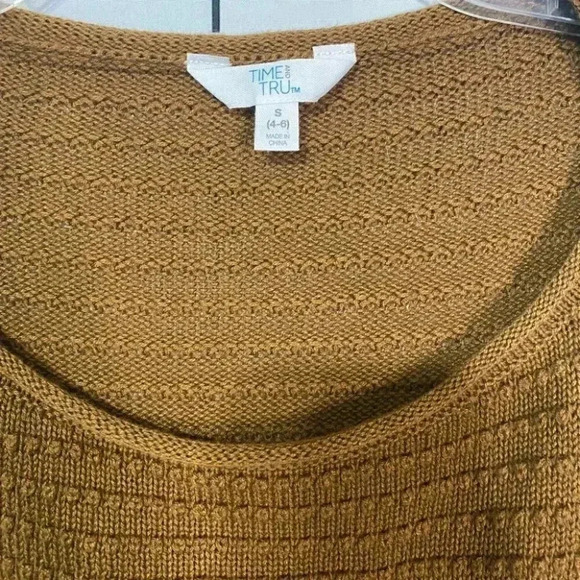 Time and Tru Women’s Textured Brown Boatneck Boho Knit Sweater - Picture 4 of 7